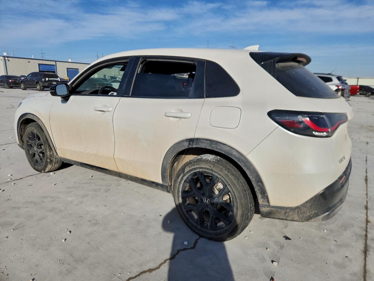 2024 HONDA HR-V SPORT photo 2