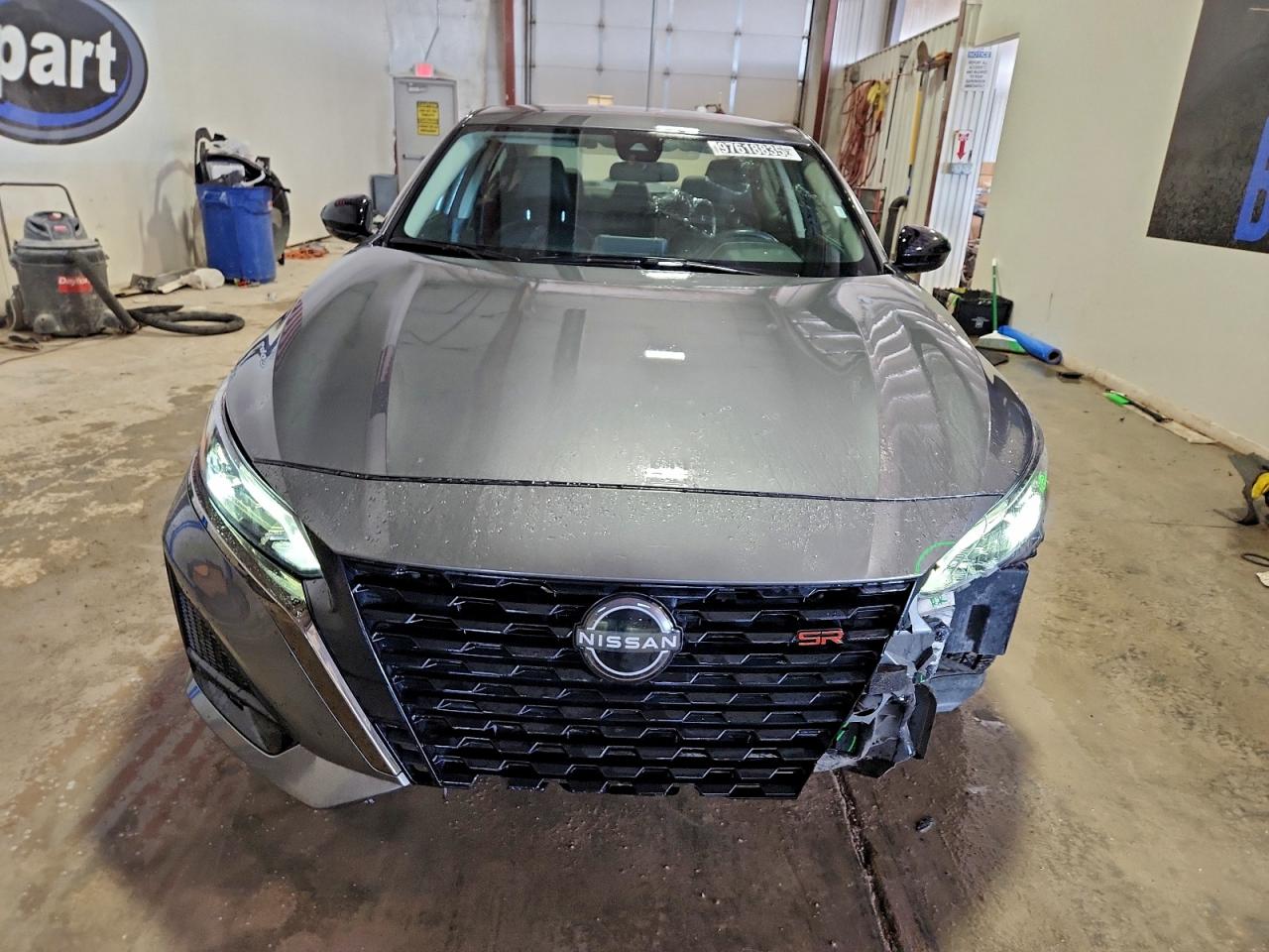 2024 NISSAN ALTIMA SR photo 5