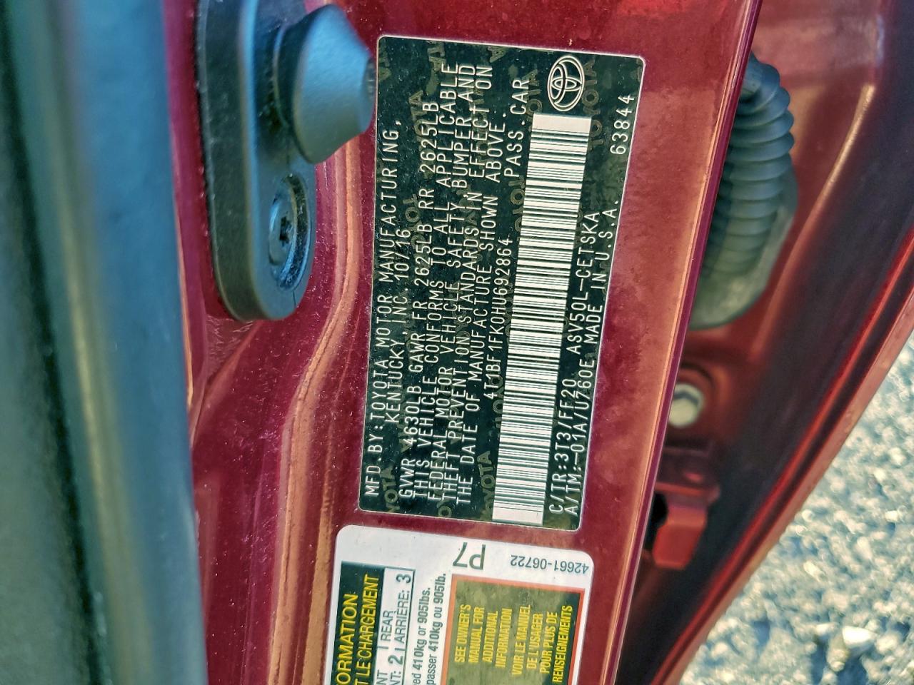 2017 TOYOTA CAMRY SE photo 12