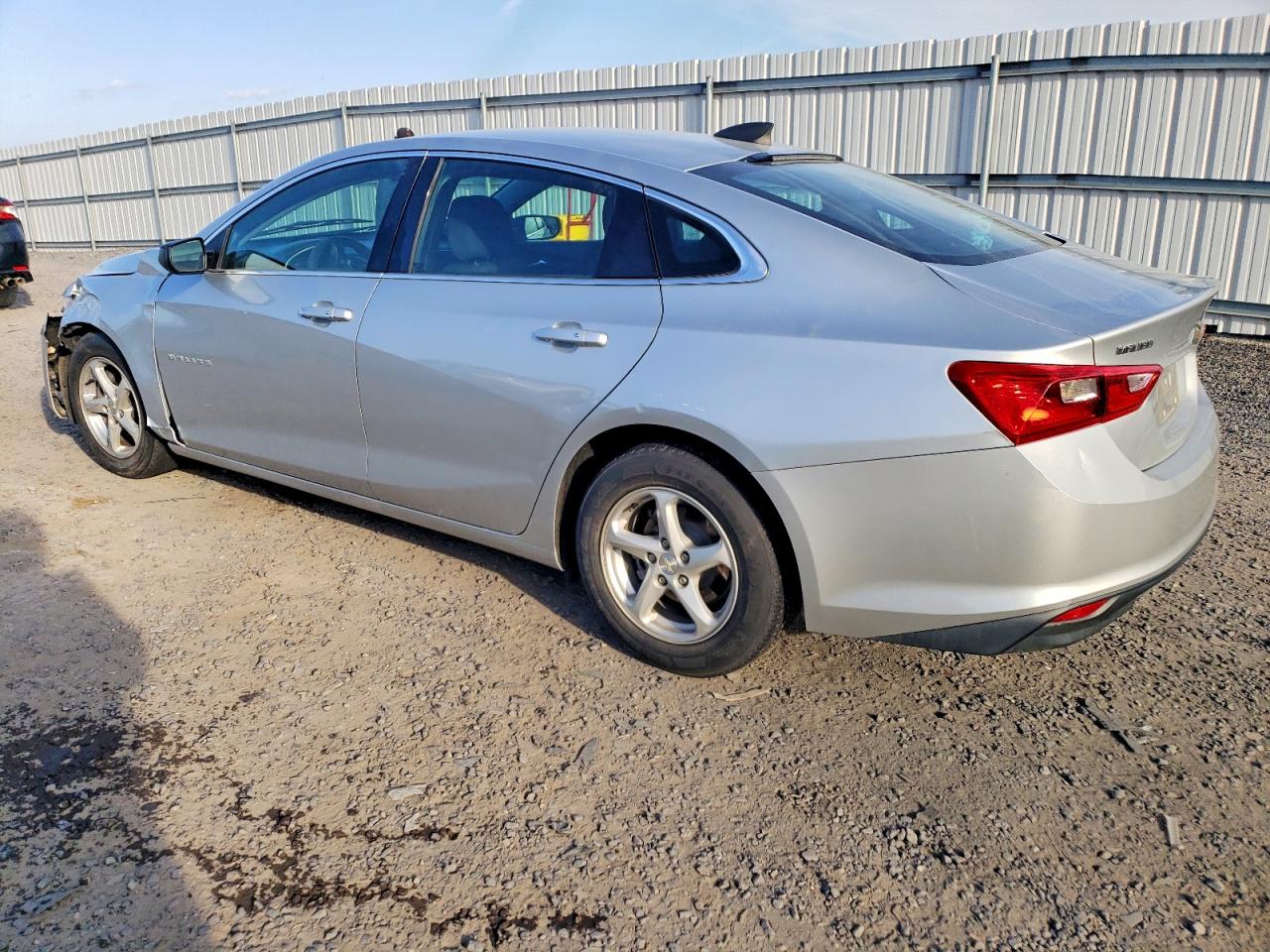 2018 CHEVROLET MALIBU LS photo 2