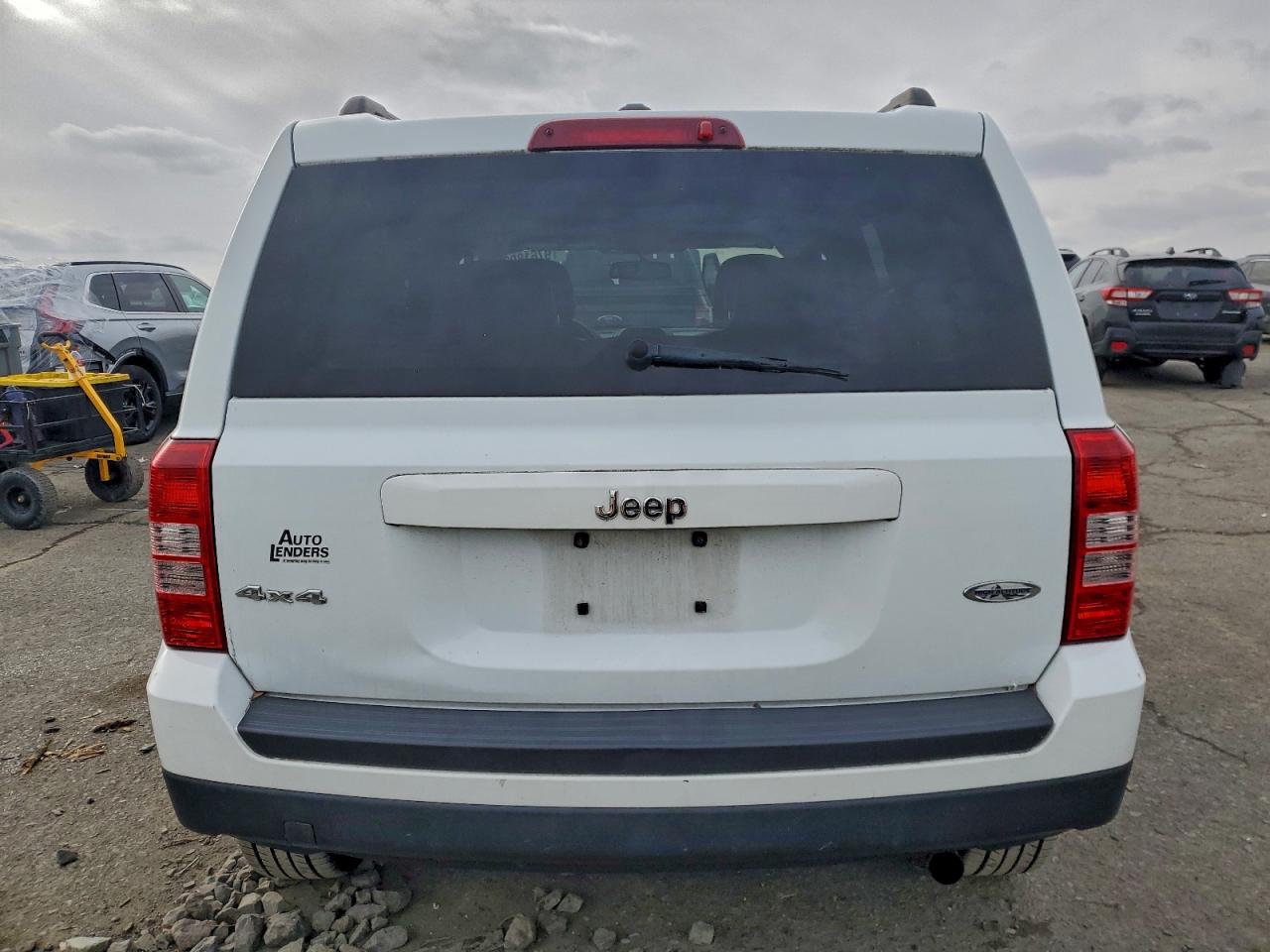 2015 JEEP PATRIOT LATITUDE photo 6