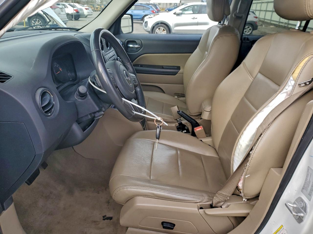 2015 JEEP PATRIOT LATITUDE photo 7