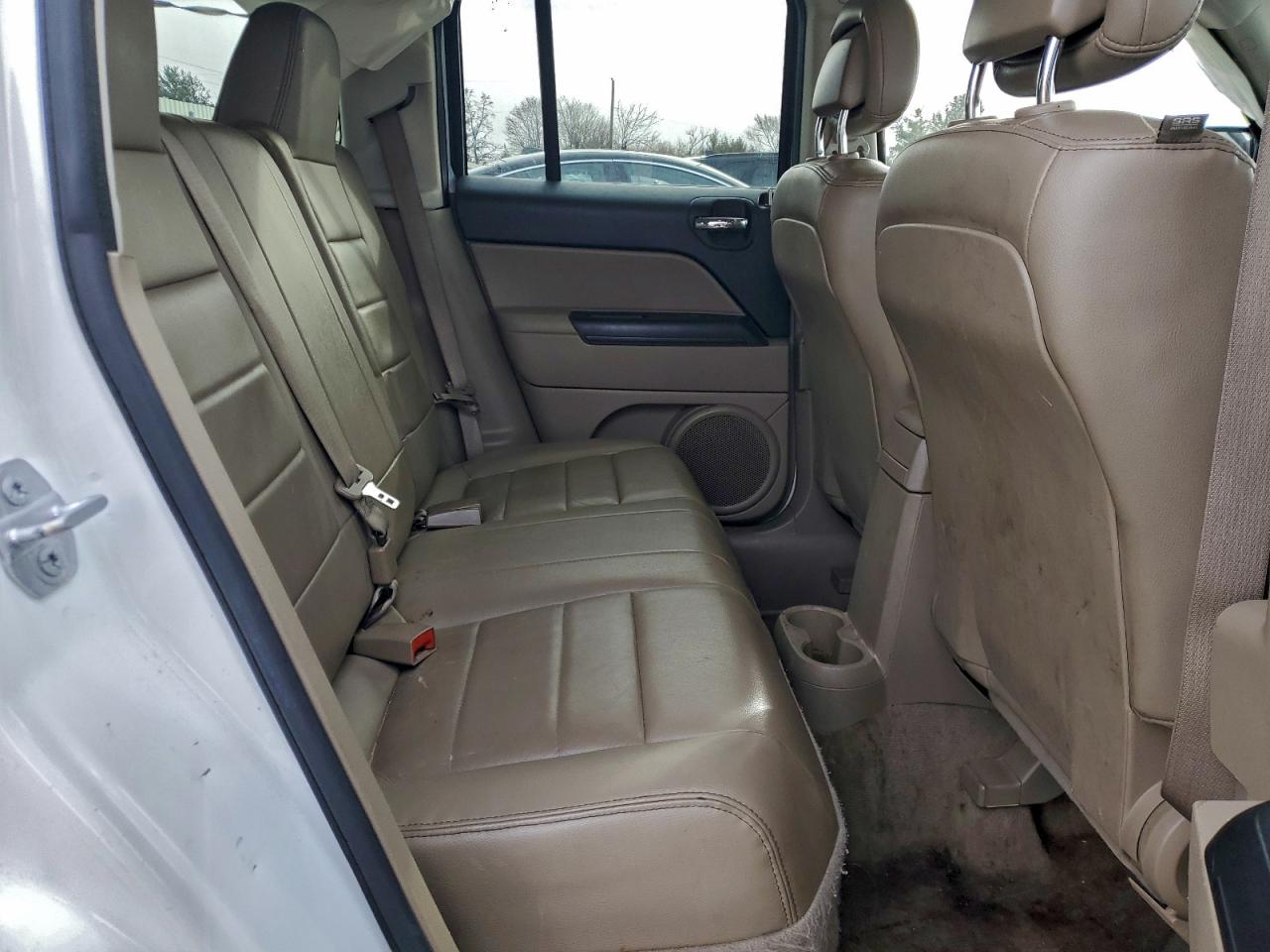 2015 JEEP PATRIOT LATITUDE photo 11