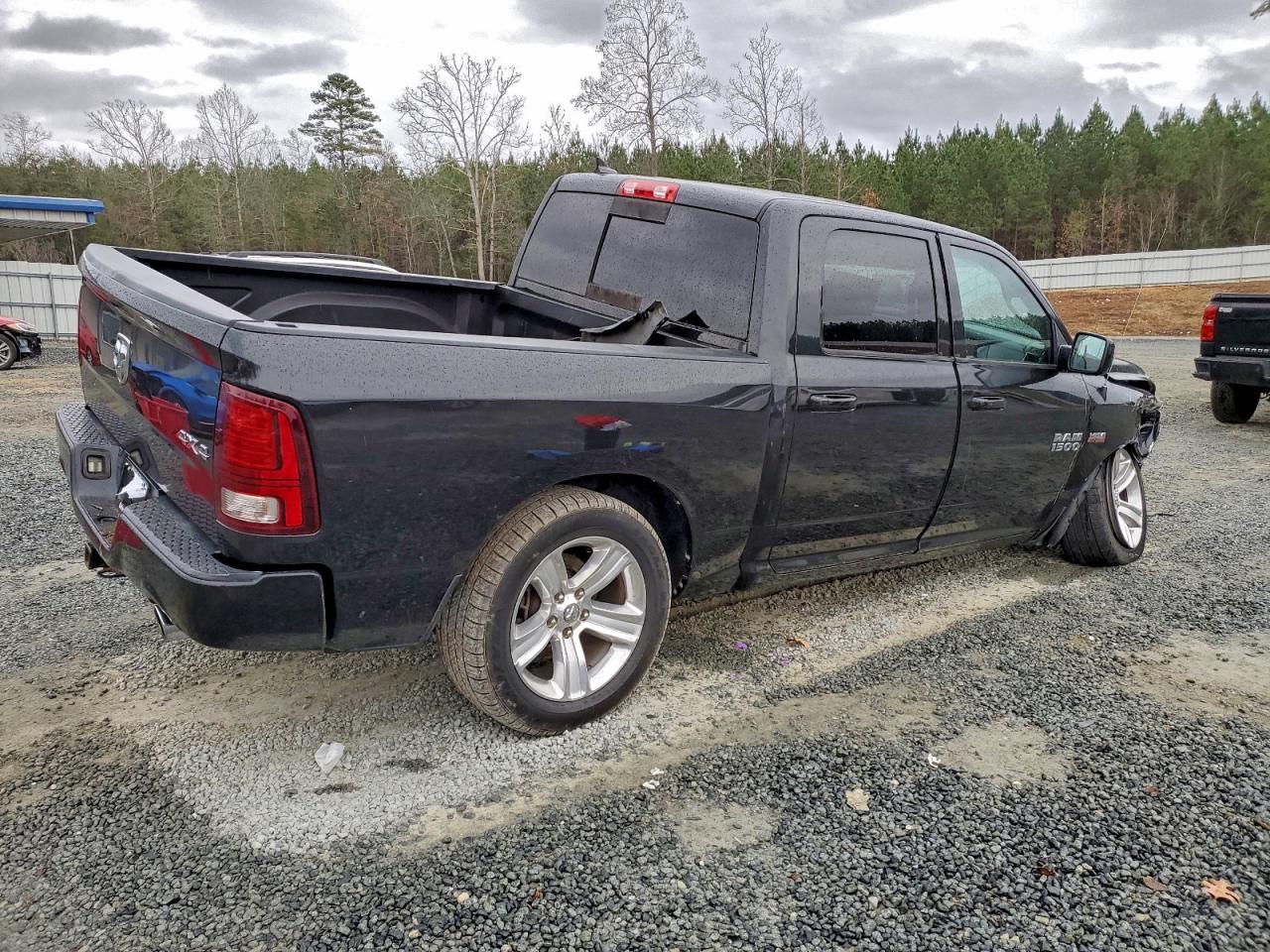 2016 RAM 1500 SPORT photo 3
