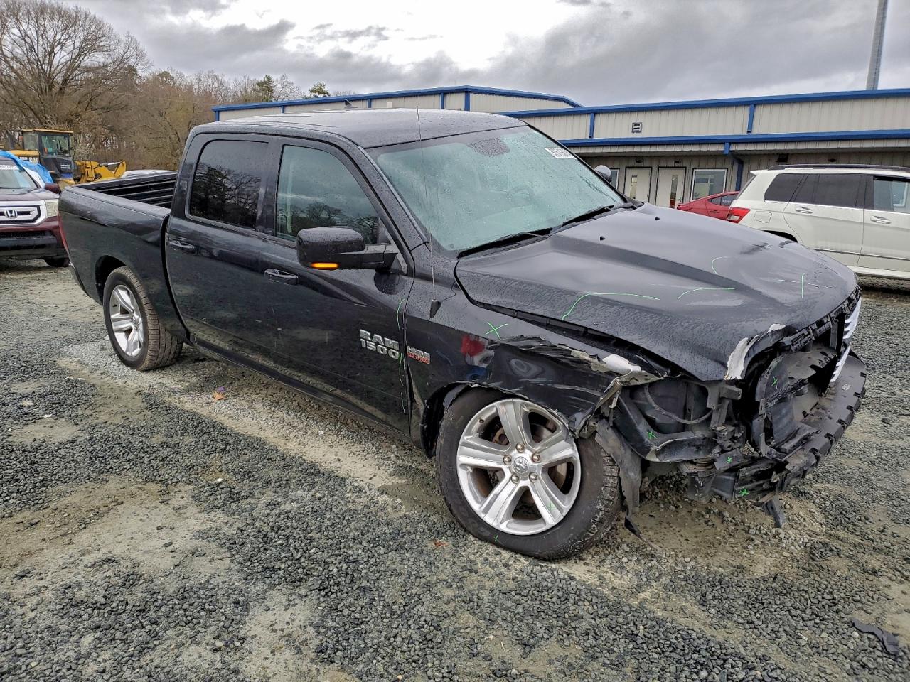 2016 RAM 1500 SPORT photo 4