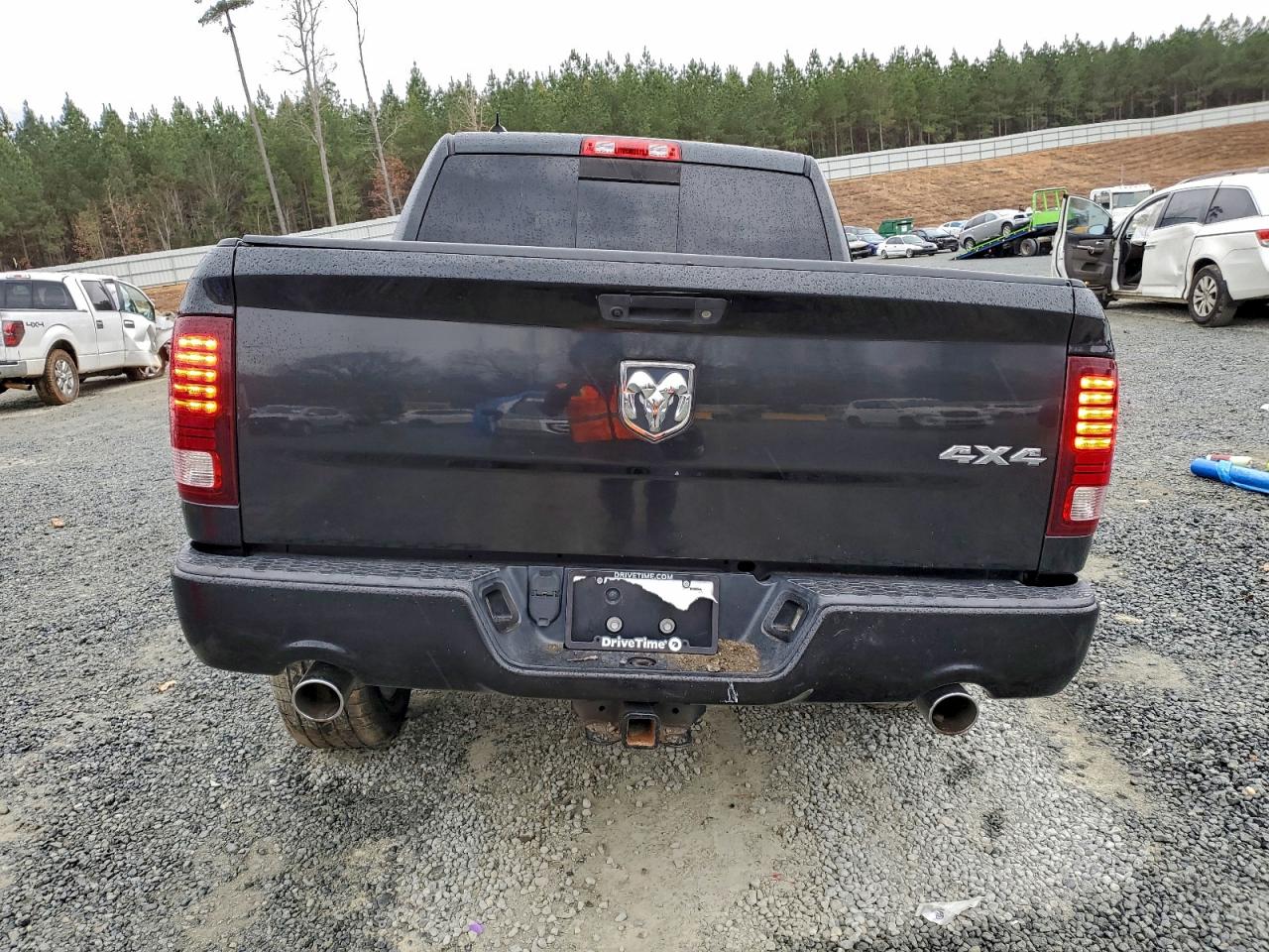 2016 RAM 1500 SPORT photo 6