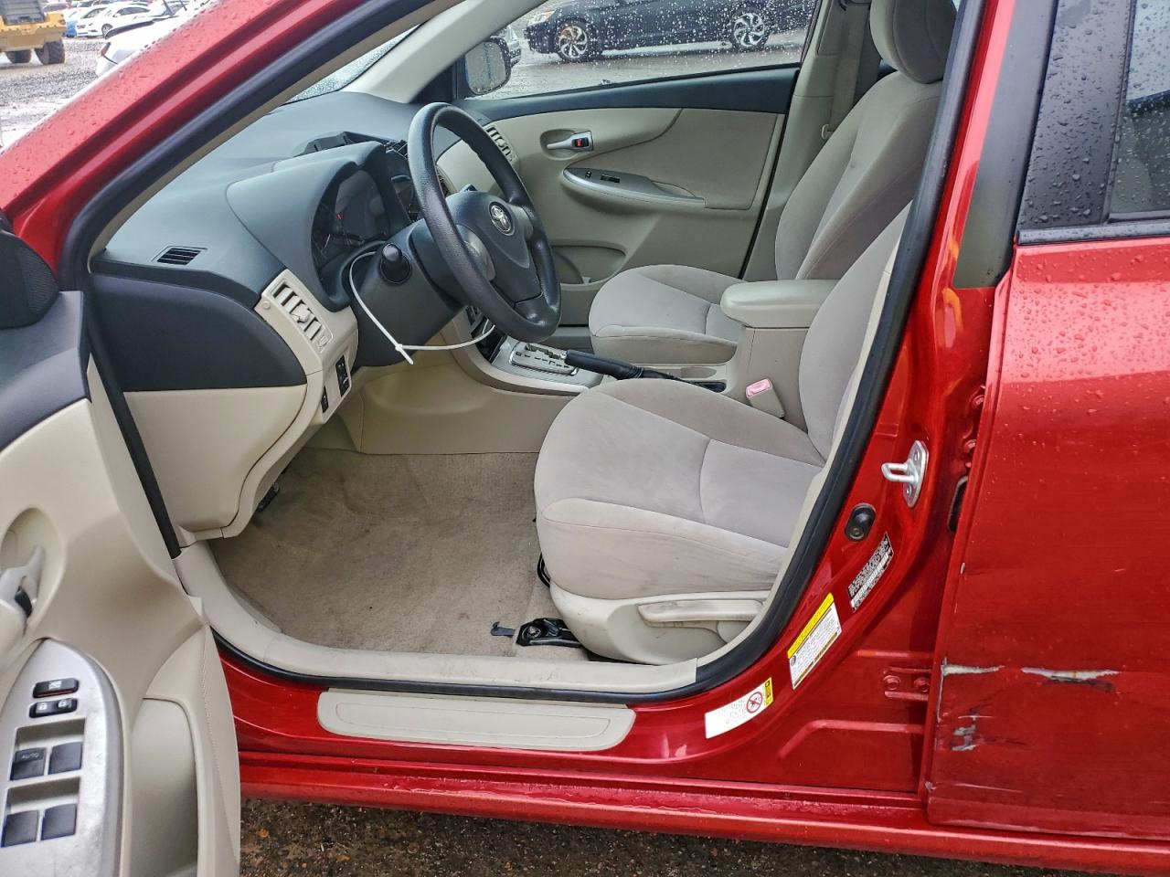 2011 TOYOTA COROLLA BASE photo 7