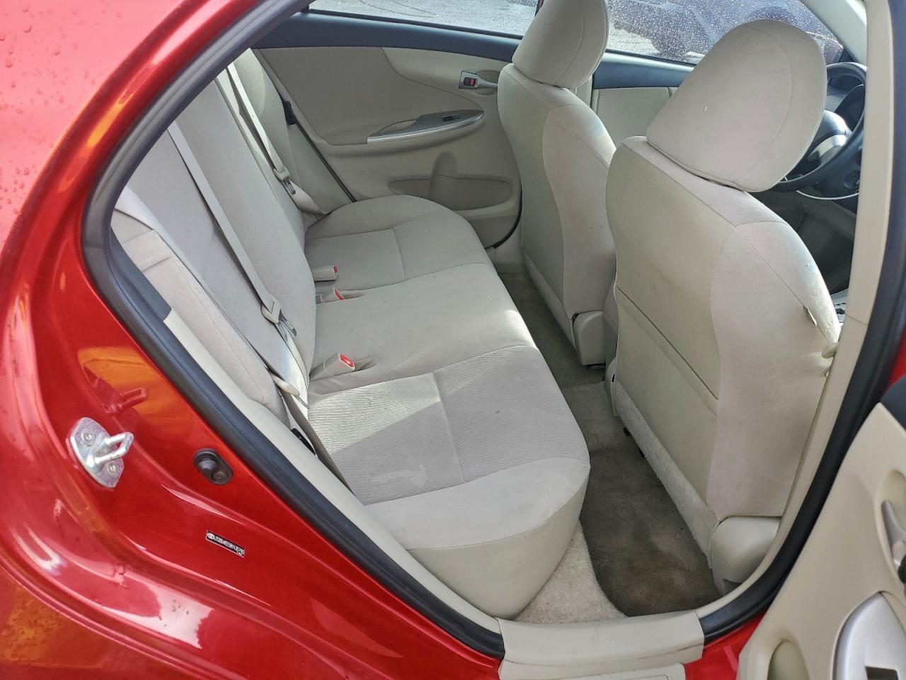 2011 TOYOTA COROLLA BASE photo 10