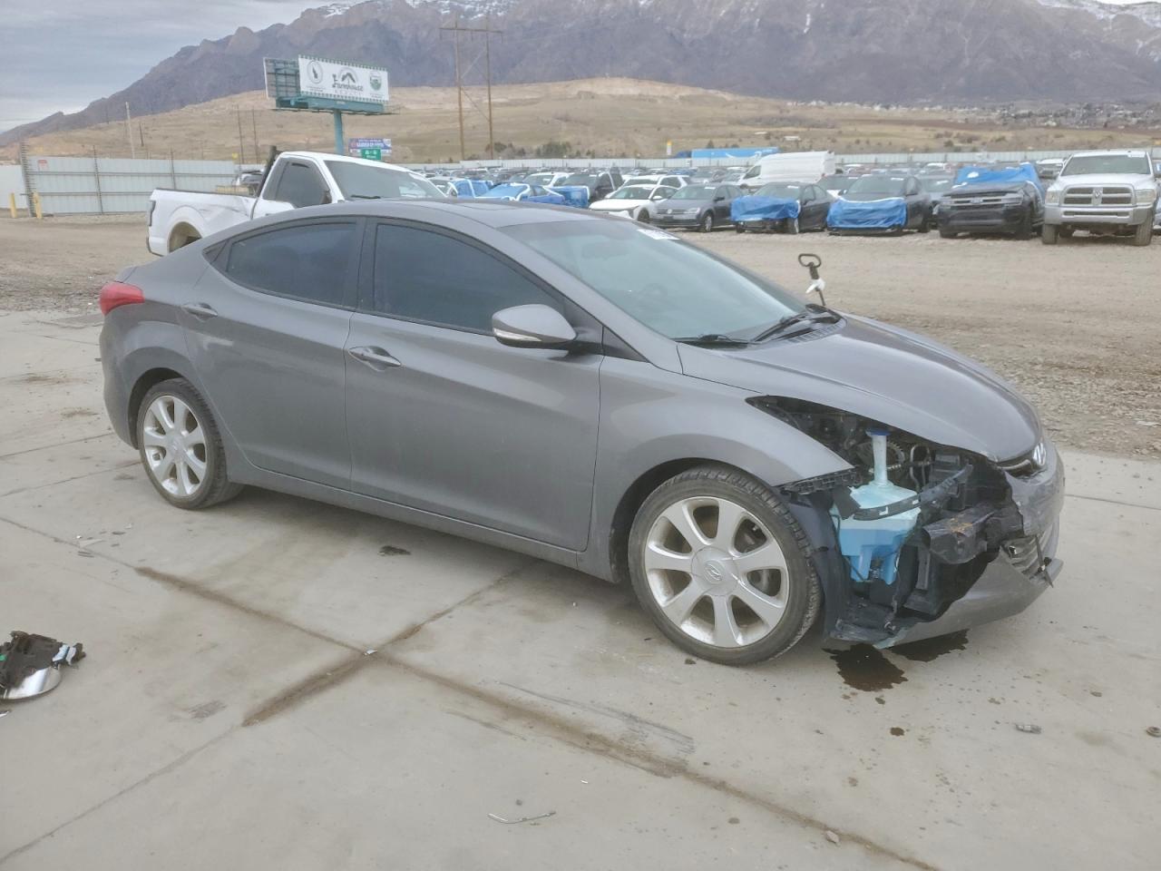 2013 HYUNDAI ELANTRA GLS photo 4