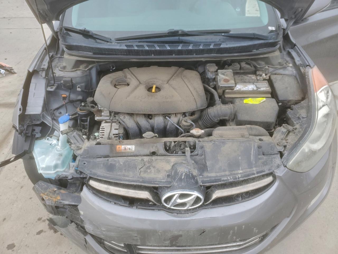 2013 HYUNDAI ELANTRA GLS photo 11