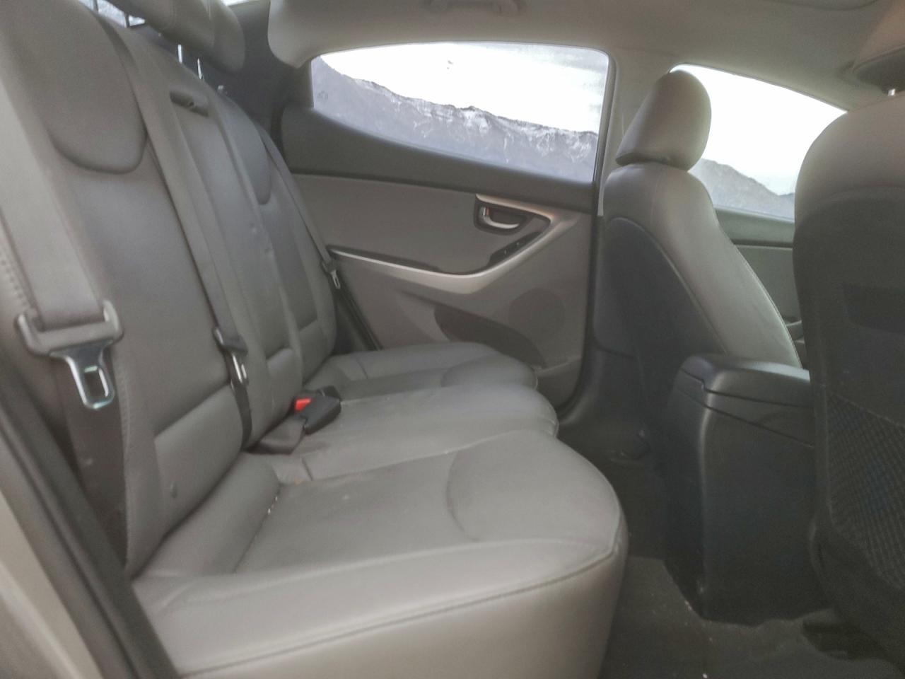 2013 HYUNDAI ELANTRA GLS photo 10