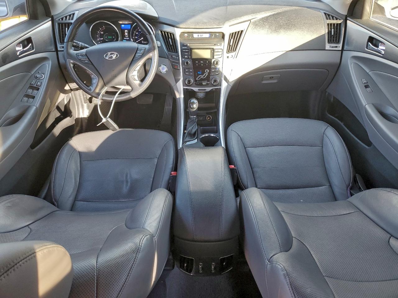 2012 HYUNDAI SONATA HYBRID photo 8