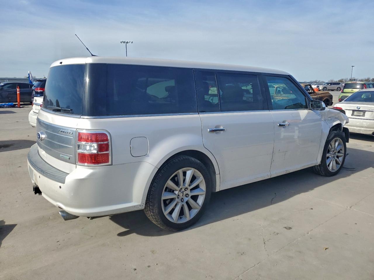 2011 FORD FLEX LIMITED photo 3