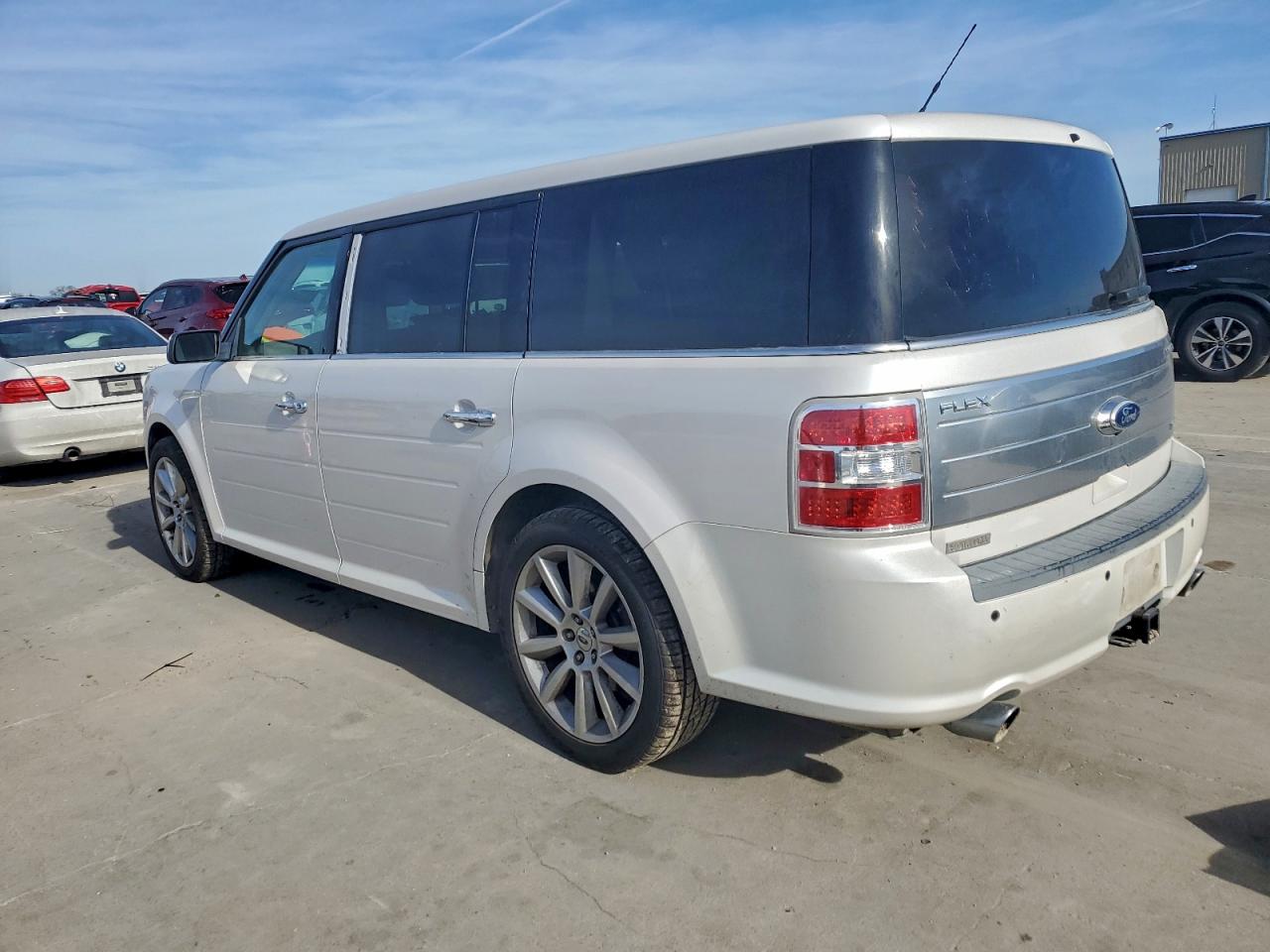 2011 FORD FLEX LIMITED photo 2