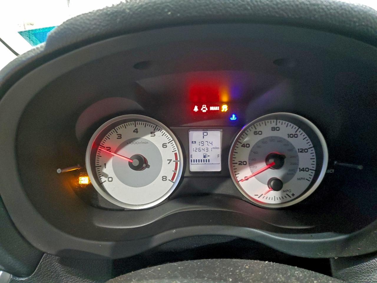 2014 SUBARU IMPREZA photo 33