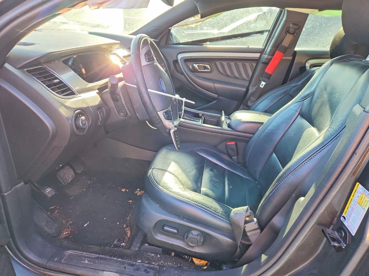 2015 FORD TAURUS SEL photo 7