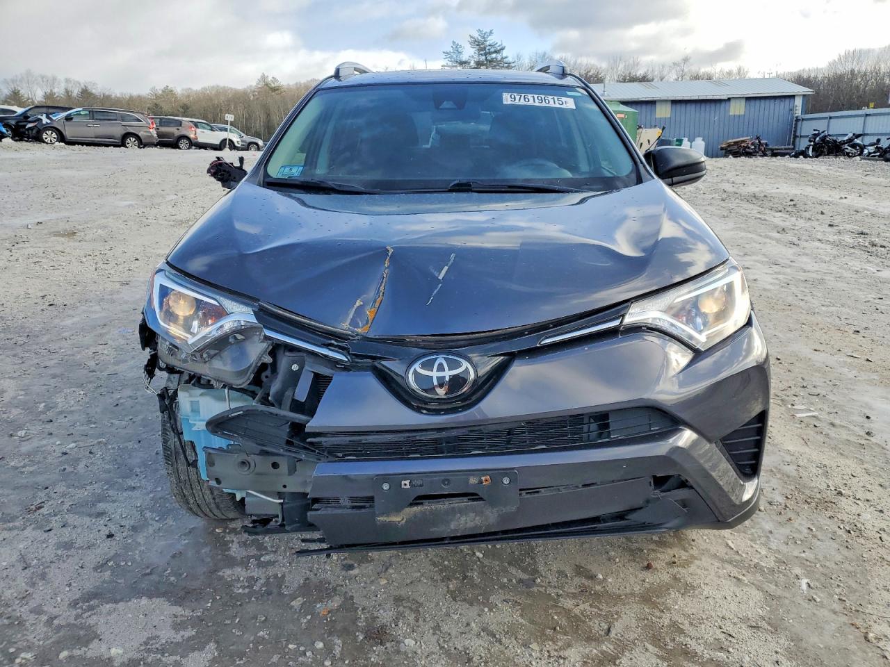 2018 TOYOTA RAV4 LE photo 5