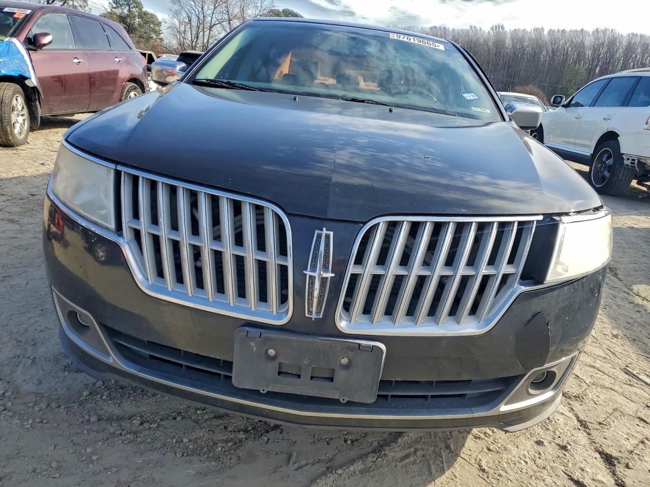 2012 LINCOLN MKZ HYBRID photo 5