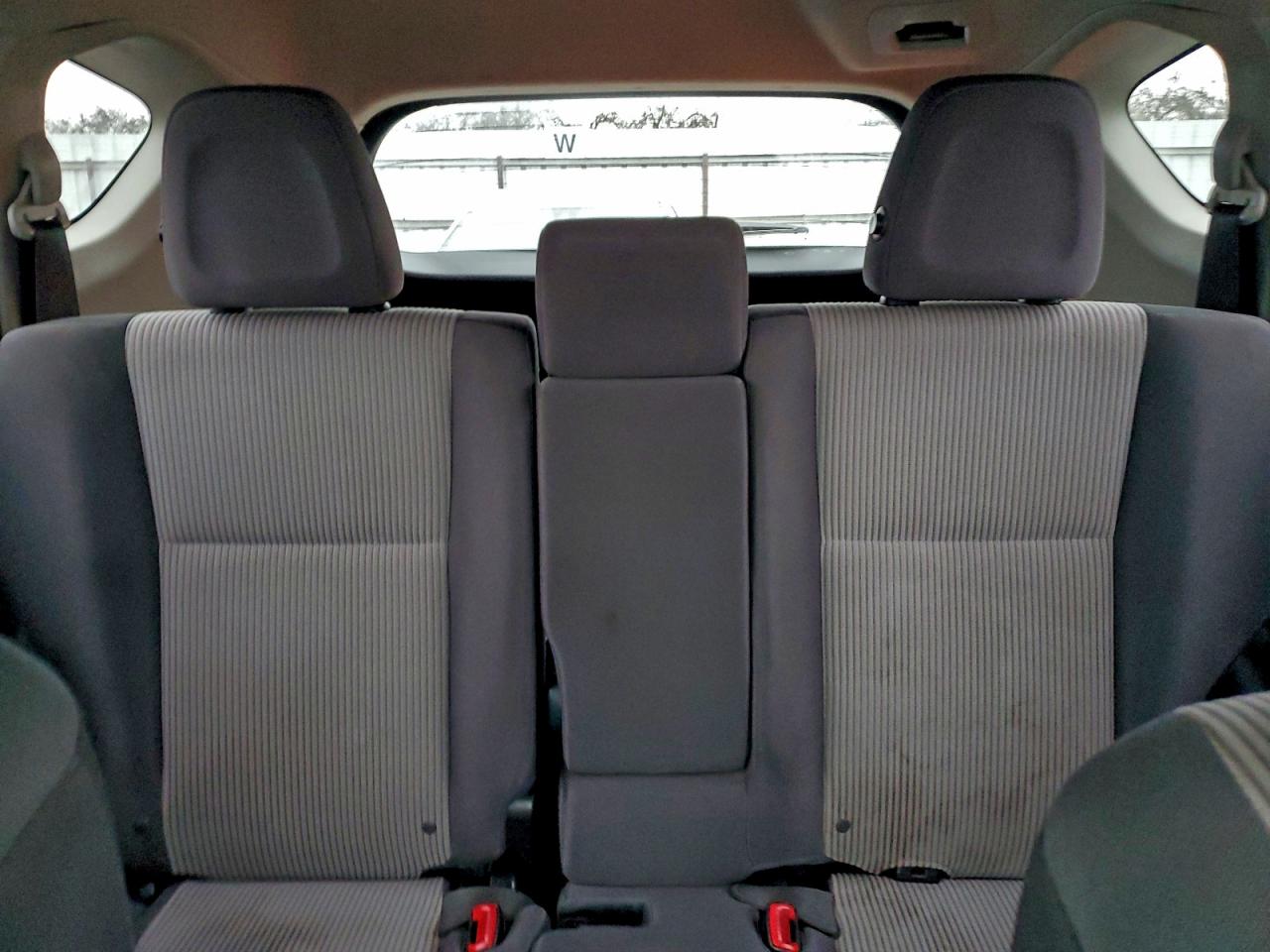 2014 TOYOTA RAV4 LE photo 10