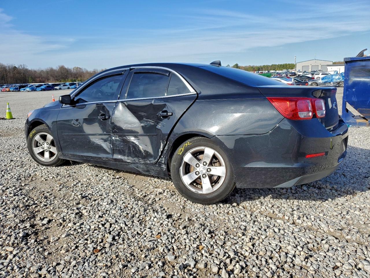 2014 CHEVROLET MALIBU LS photo 2