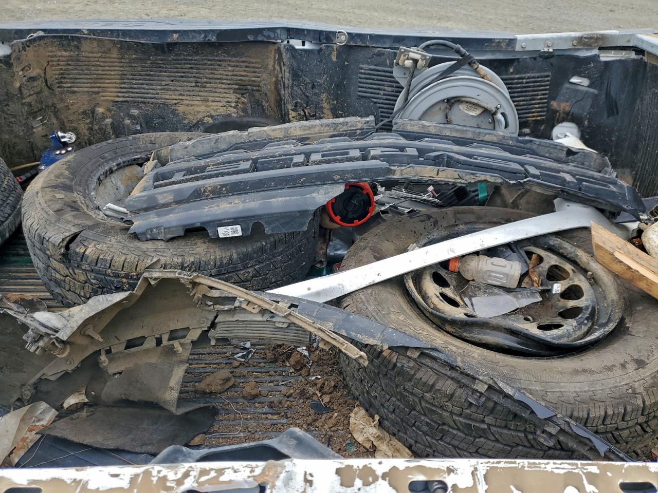 2024 CHEVROLET SILVERADO C1500 photo 10