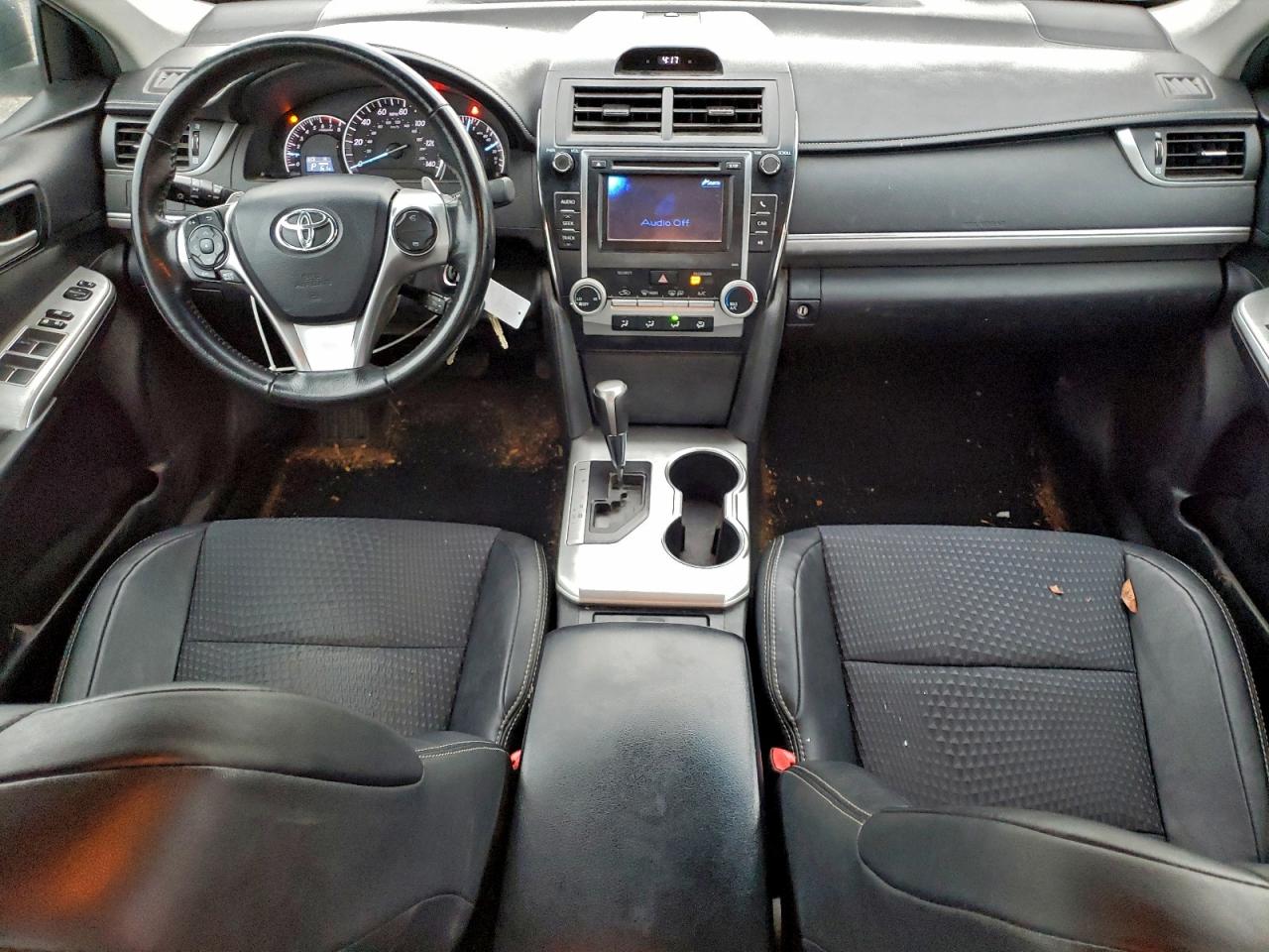 2013 TOYOTA CAMRY photo 8