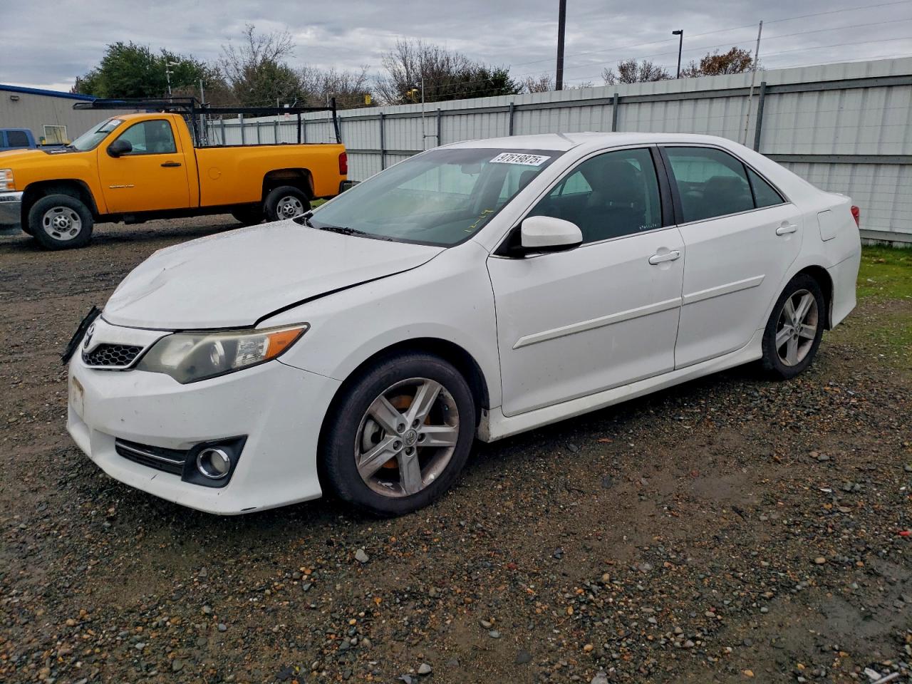 2013 TOYOTA CAMRY