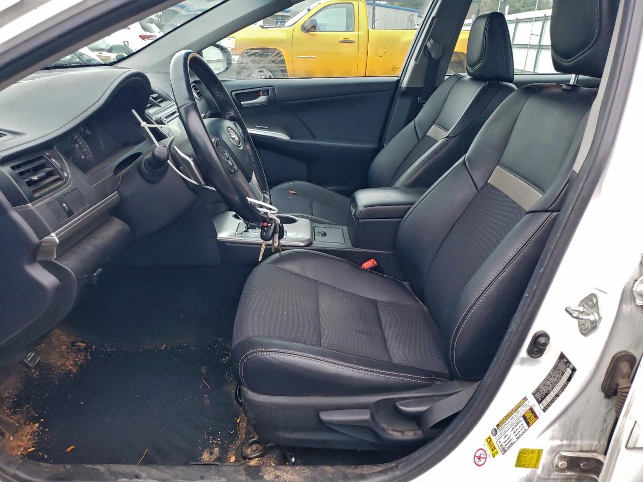 2013 TOYOTA CAMRY photo 7