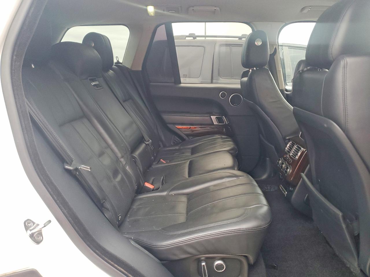 2016 LAND ROVER RANGE ROVER SUPERCHARGED photo 11