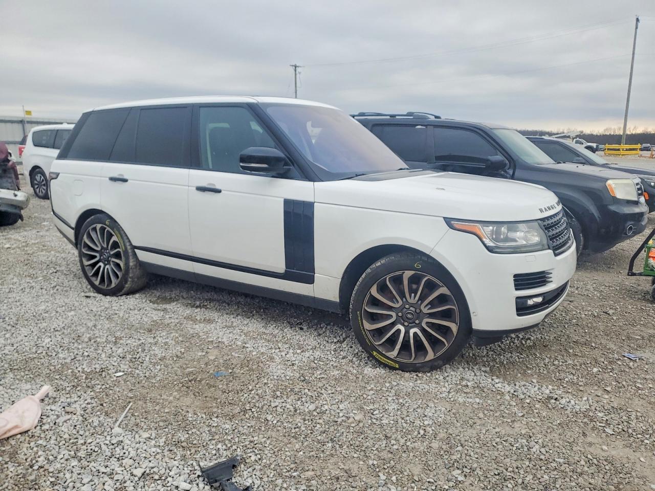 2016 LAND ROVER RANGE ROVER SUPERCHARGED photo 4