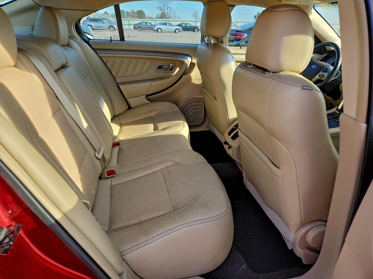 2015 FORD TAURUS SEL photo 10