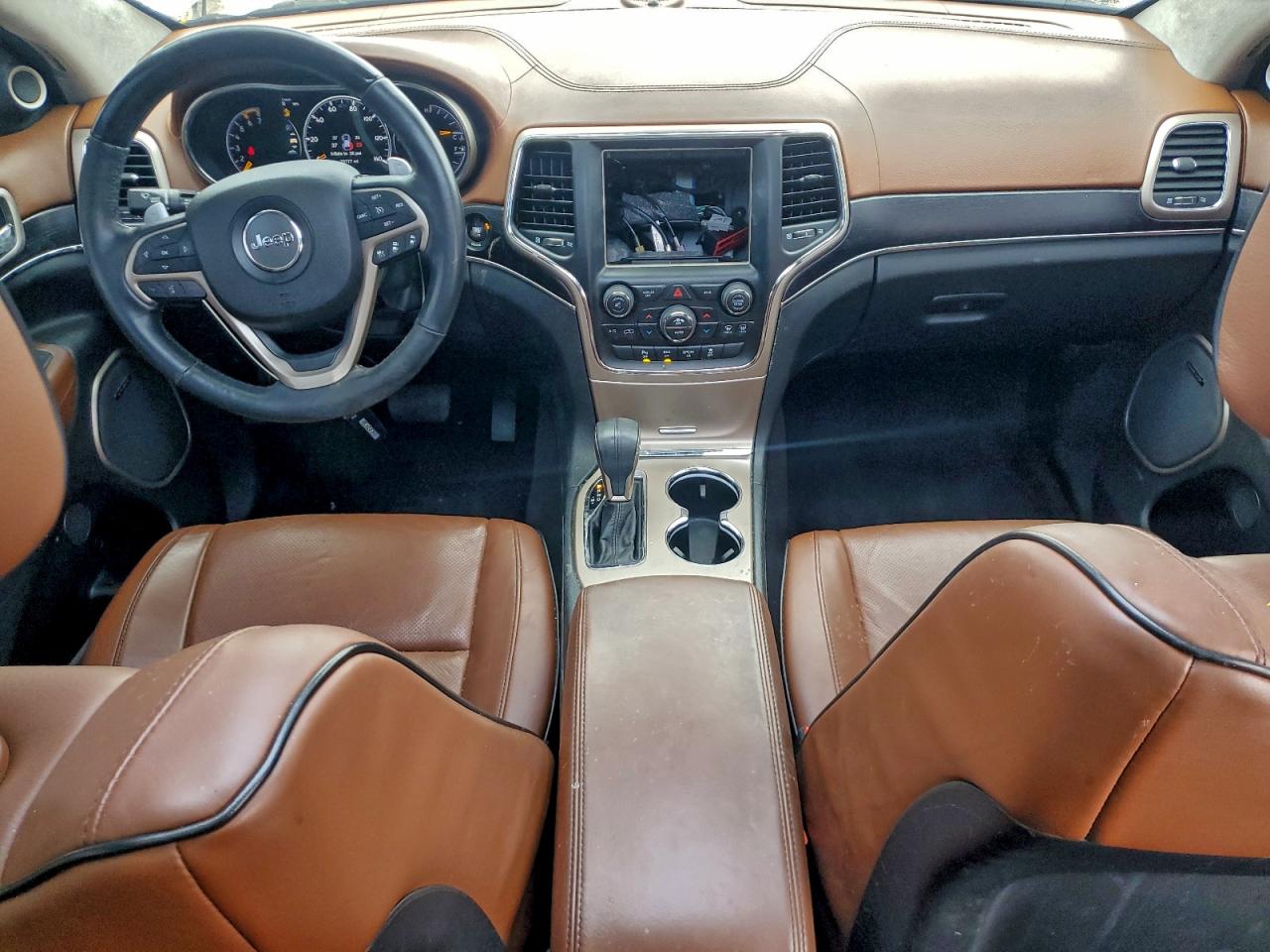 2016 JEEP GRAND CHEROKEE SUMMIT photo 8