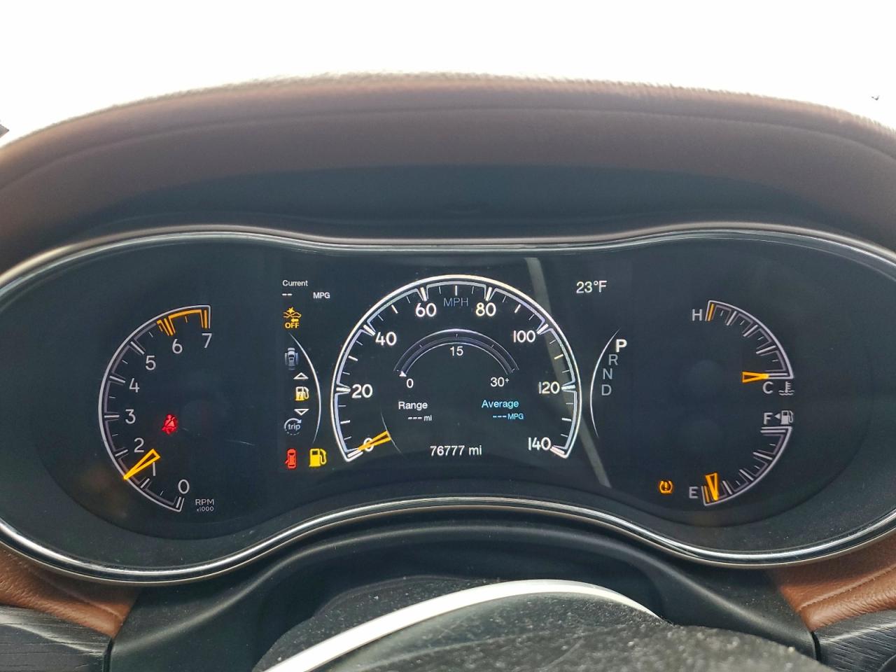 2016 JEEP GRAND CHEROKEE SUMMIT photo 9