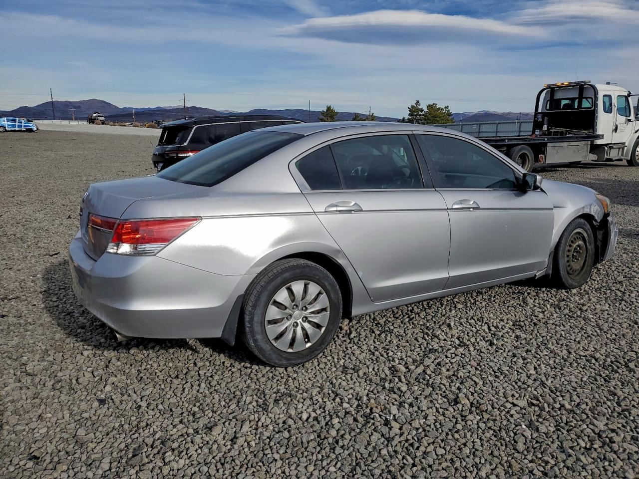 2011 HONDA ACCORD LX photo 3