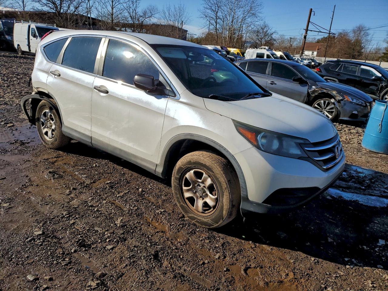 2013 HONDA CR-V LX photo 4