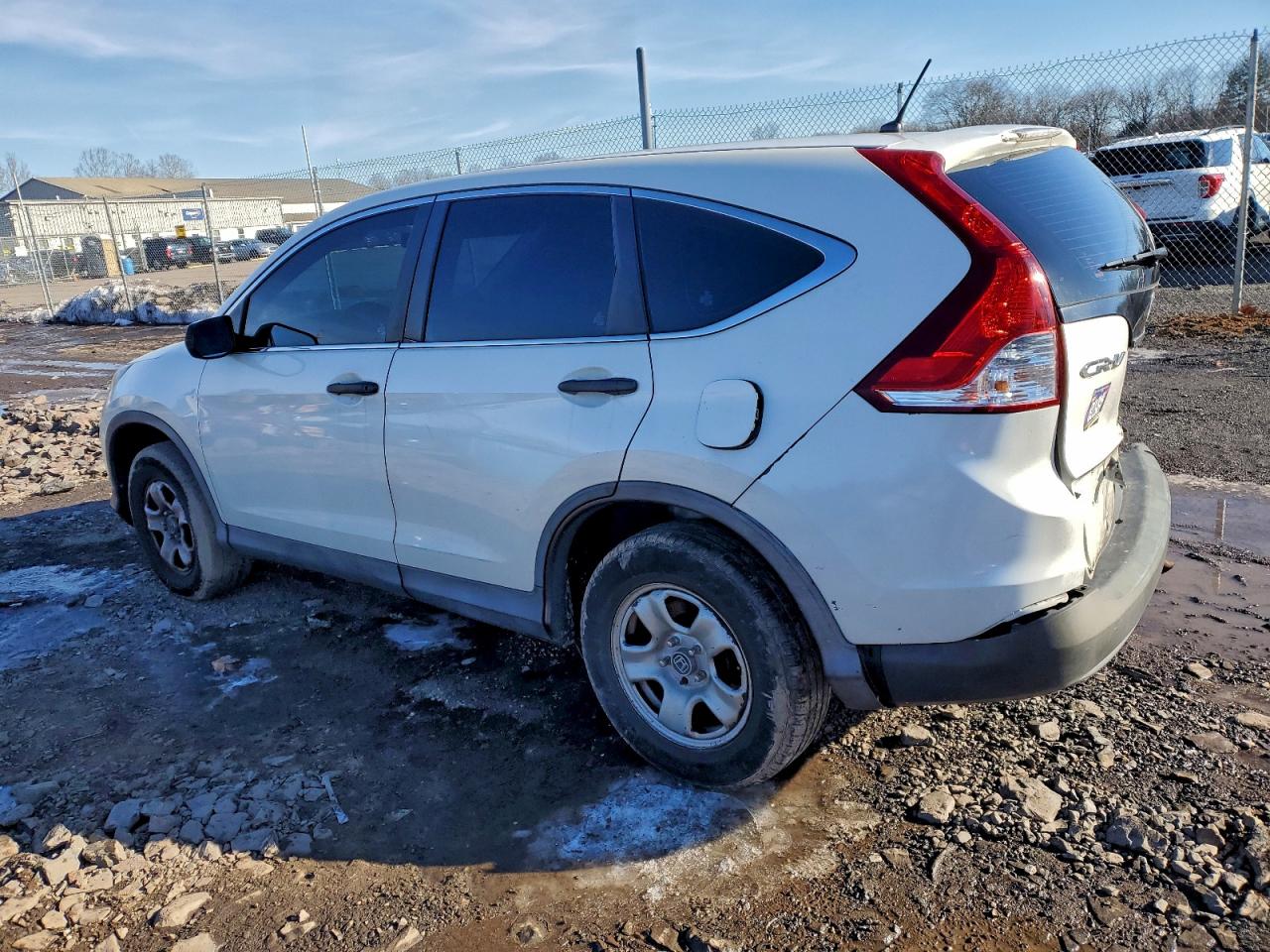 2013 HONDA CR-V LX photo 2