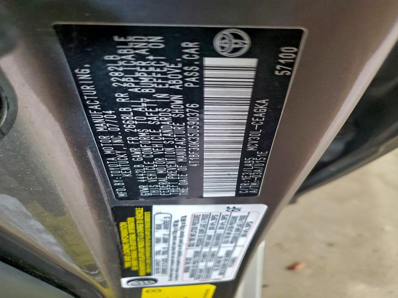 2005 TOYOTA CAMRY LE photo 12