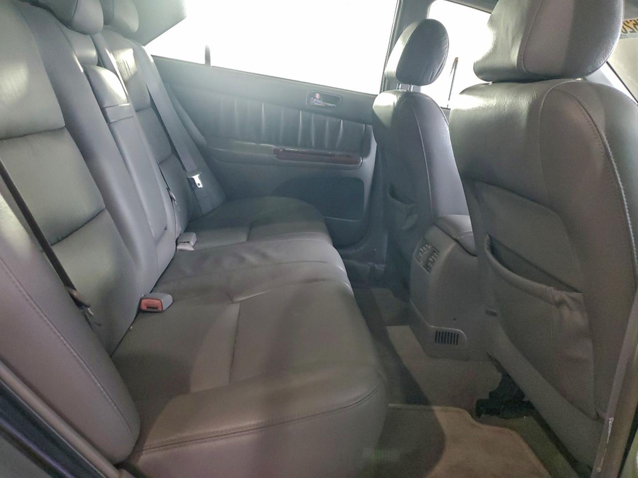 2005 TOYOTA CAMRY LE photo 10