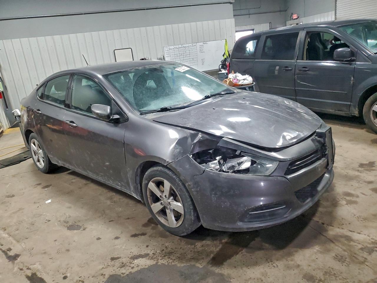 2015 DODGE DART SXT photo 4