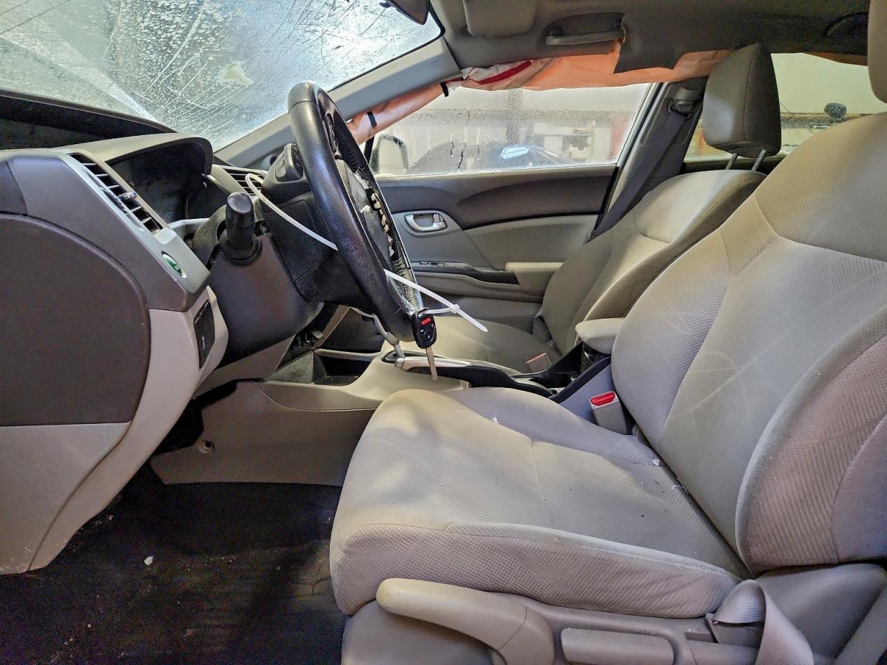 2012 HONDA CIVIC LX photo 7