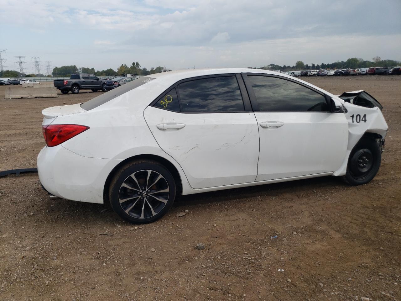 2018 TOYOTA COROLLA L photo 15