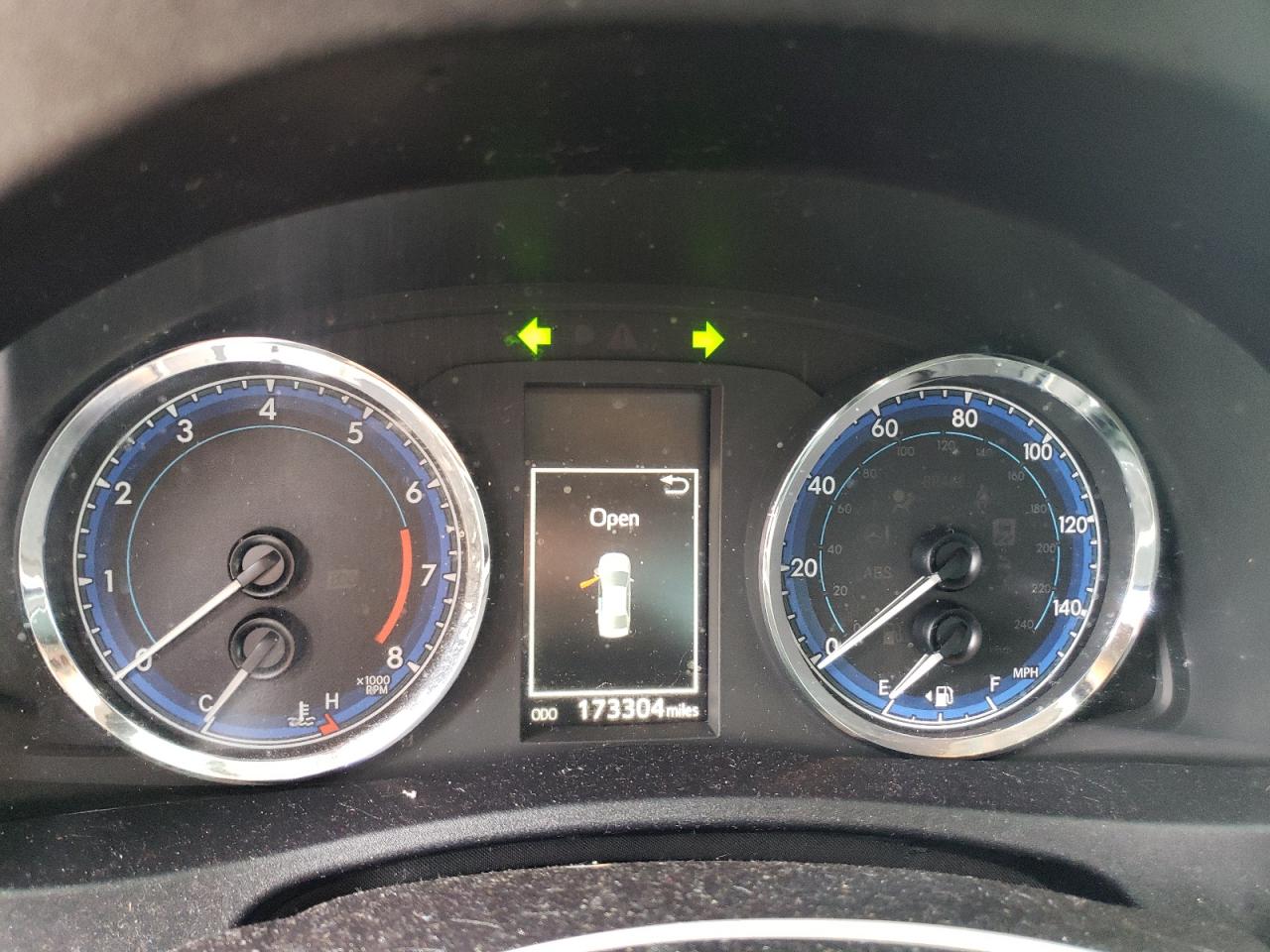 2018 TOYOTA COROLLA L photo 57