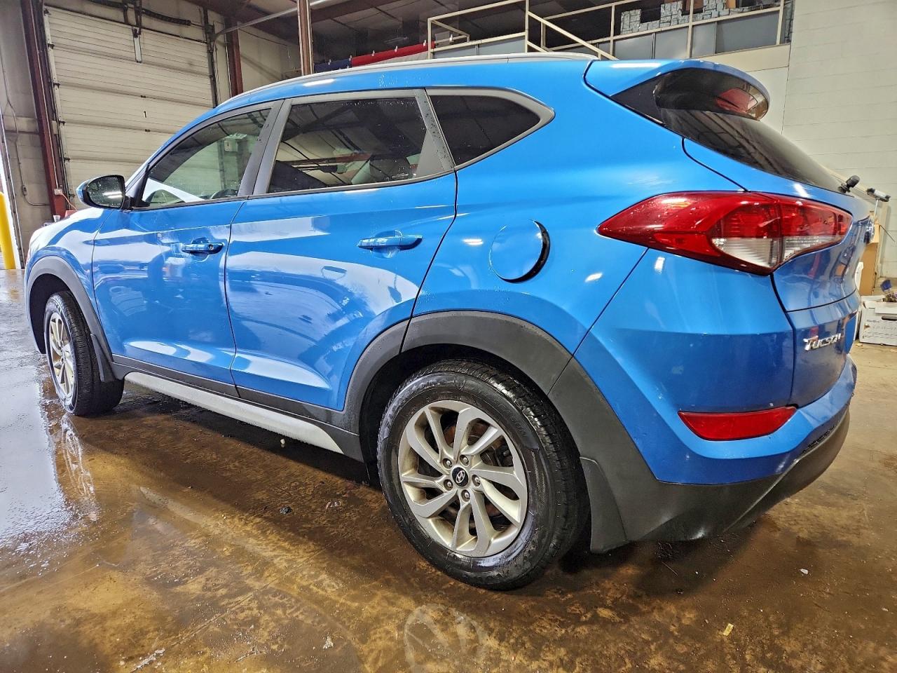2018 HYUNDAI TUCSON SEL photo 2