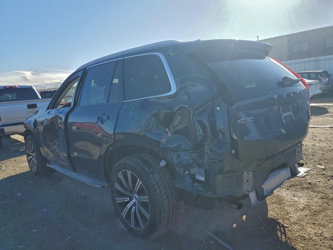 2021 VOLVO XC90 T8 RECHARGE INSCRIPTION photo 2