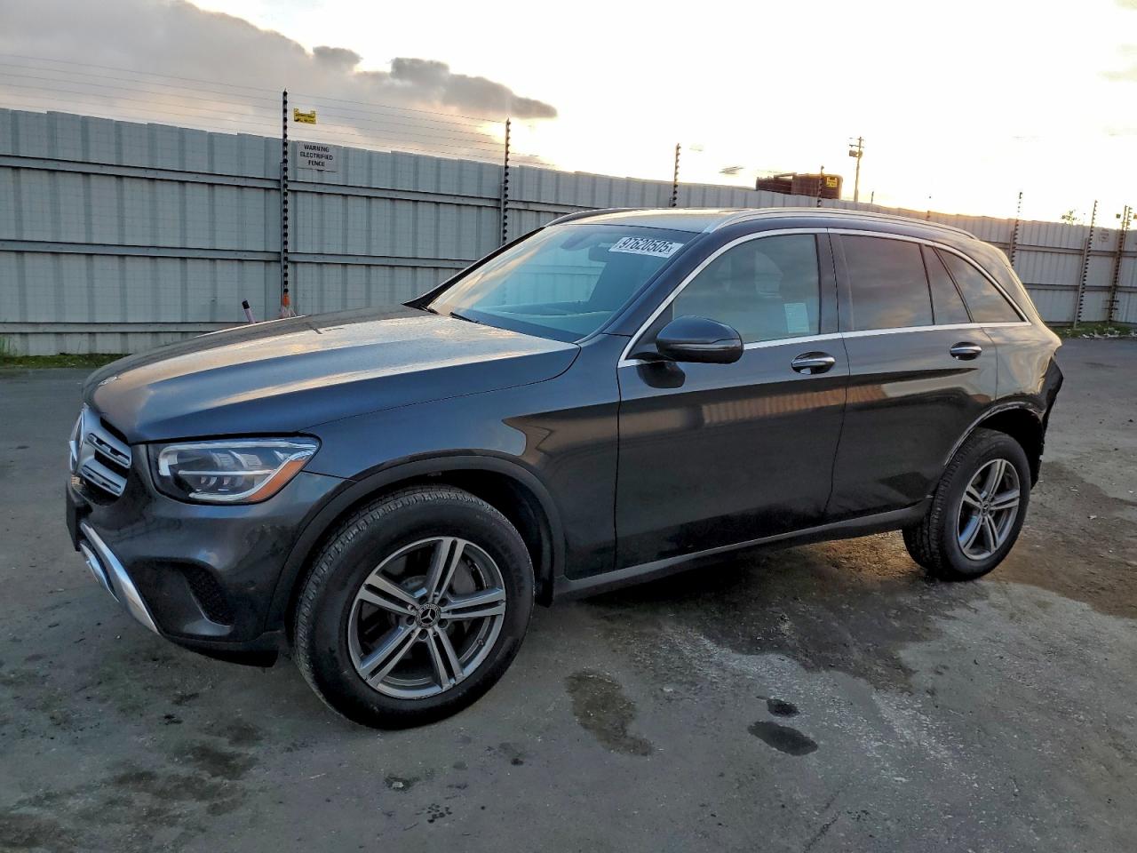 2021 MERCEDES-BENZ GLC