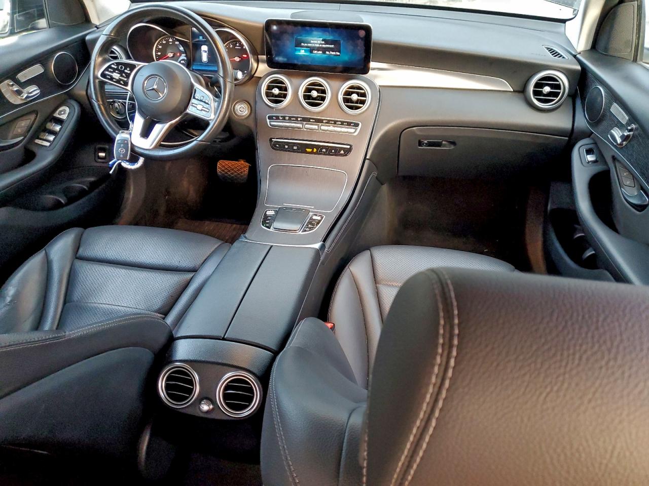 2021 MERCEDES-BENZ GLC 300 photo 8