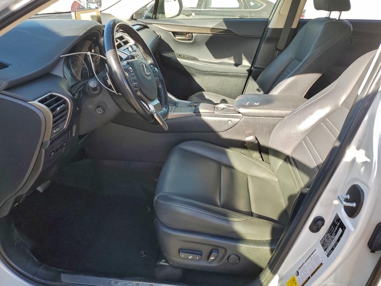 2020 LEXUS NX 300 BASE photo 7