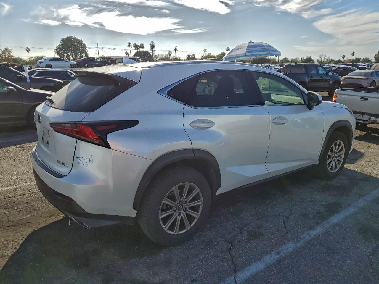 2020 LEXUS NX 300 BASE photo 3