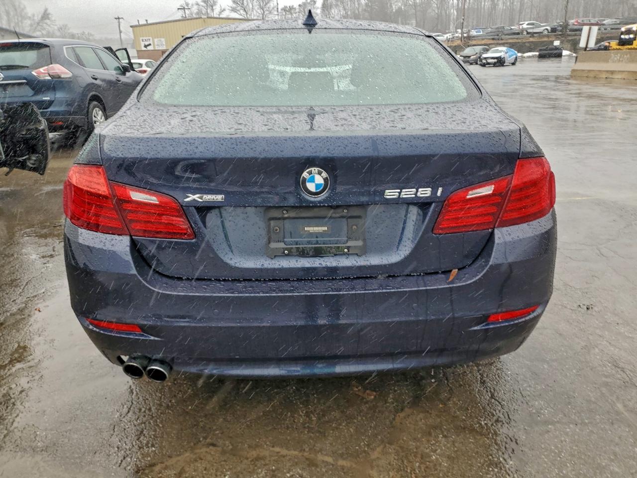 2016 BMW 528 XI photo 6