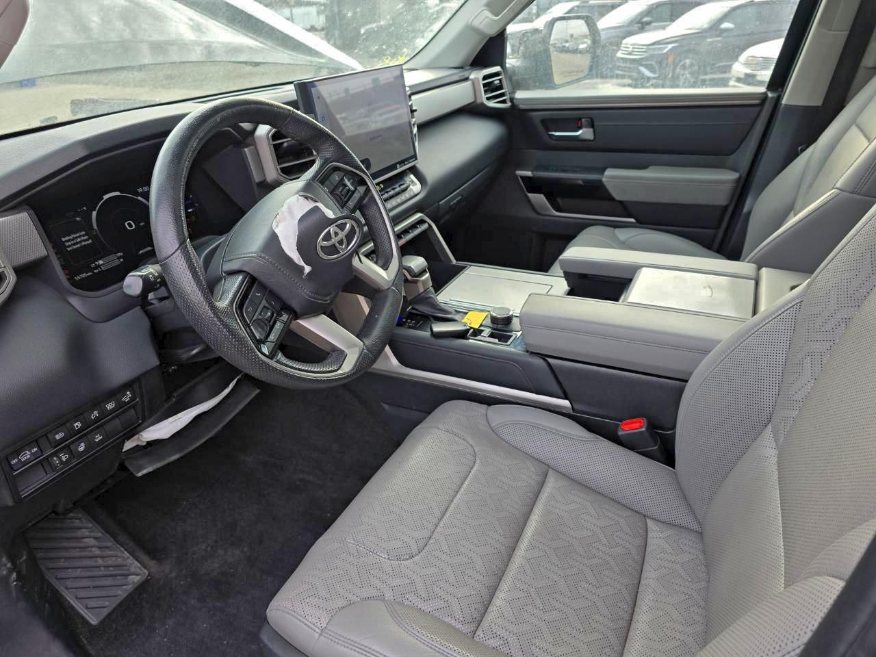 2023 TOYOTA SEQUOIA SR5 photo 7
